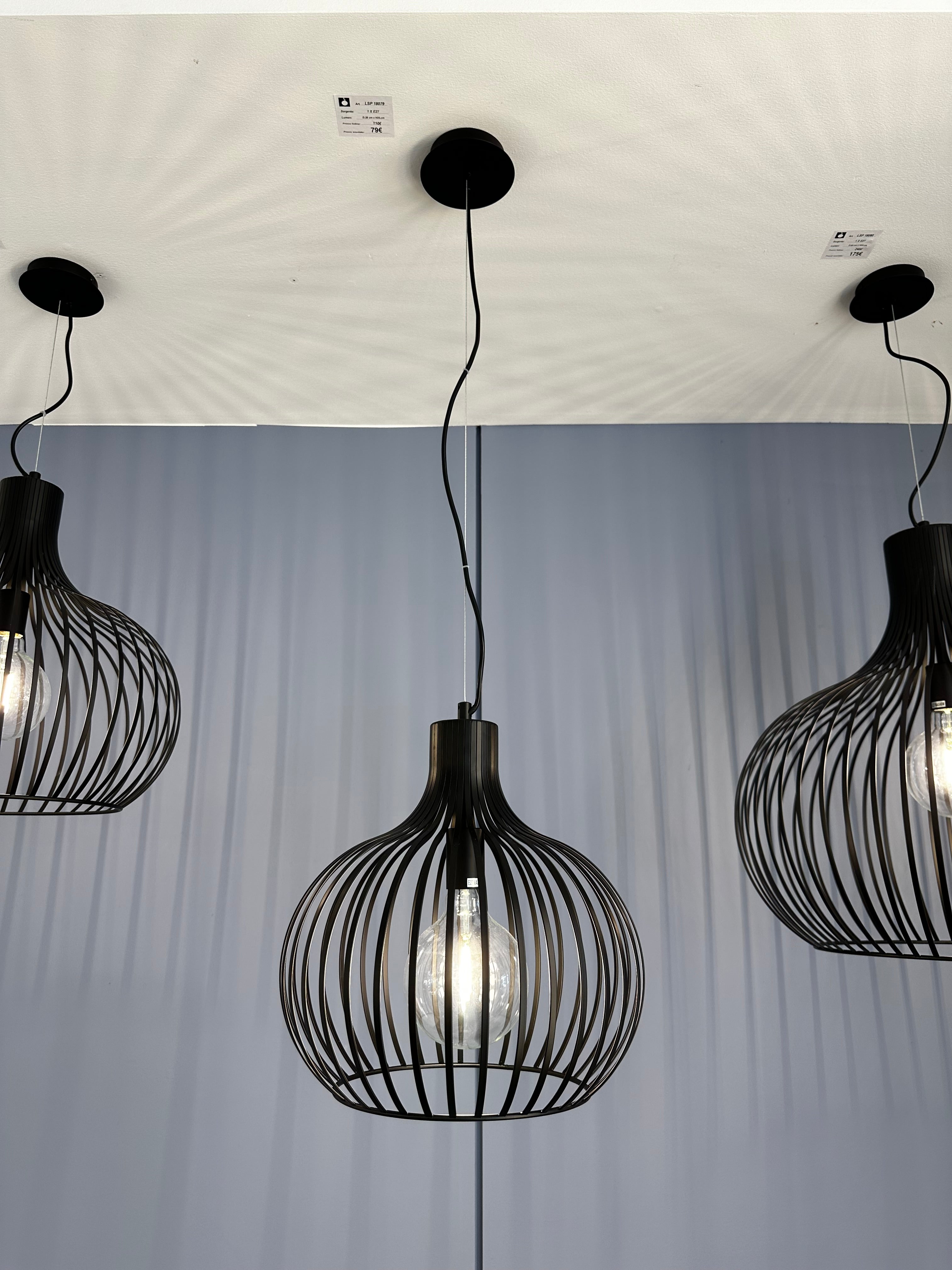 Sospensione Gabbia Nera