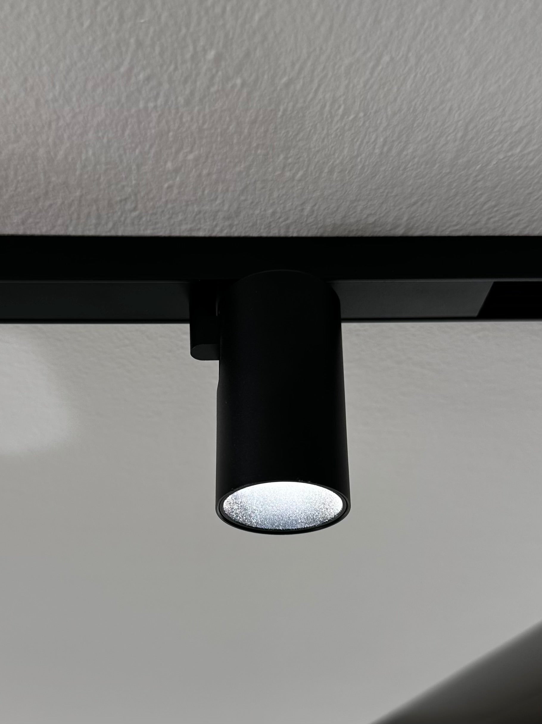 Sistema Karma - Spot orientabile 5W - Nero