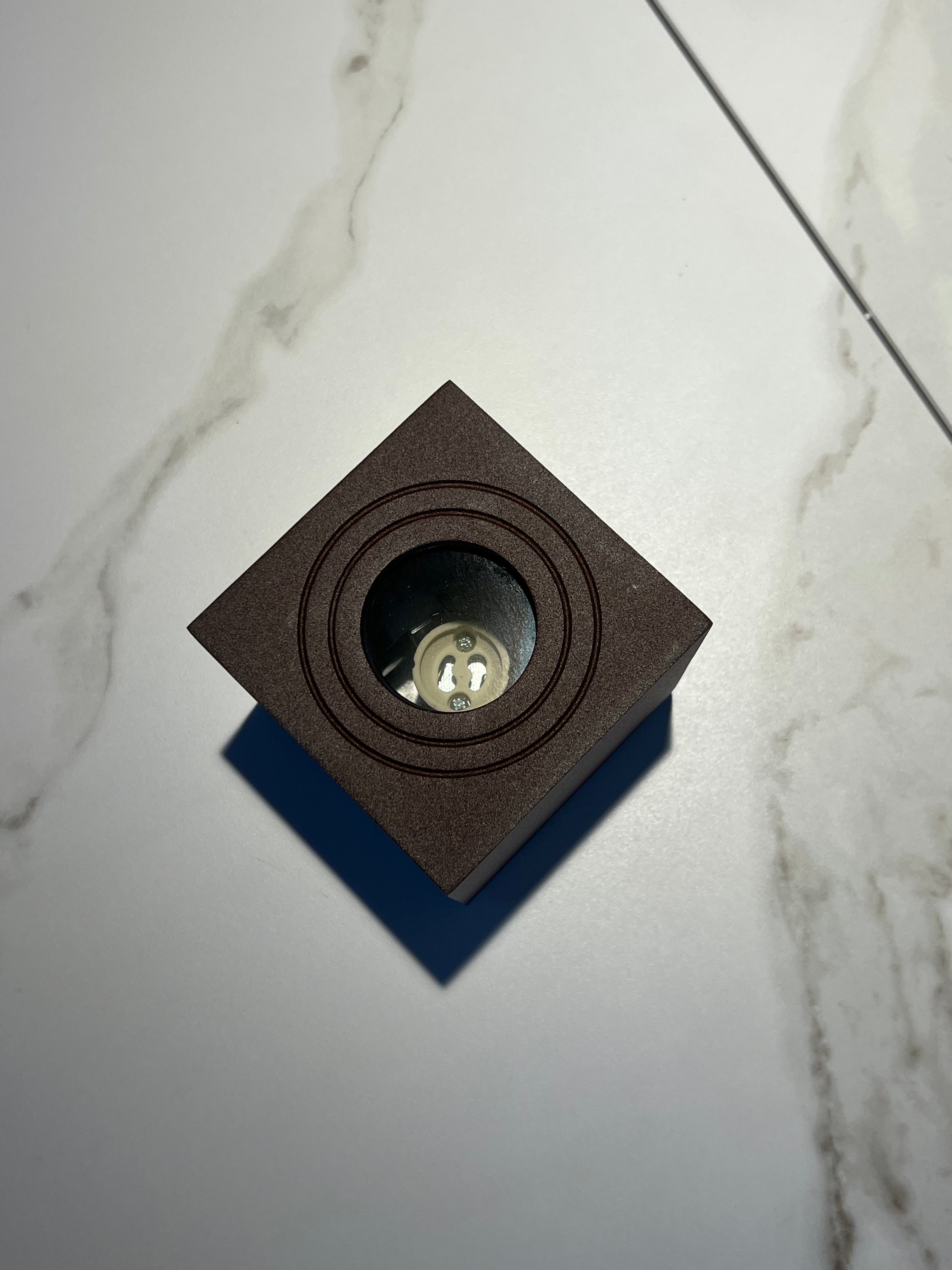Cubetto soffitto esterno Print - Corten