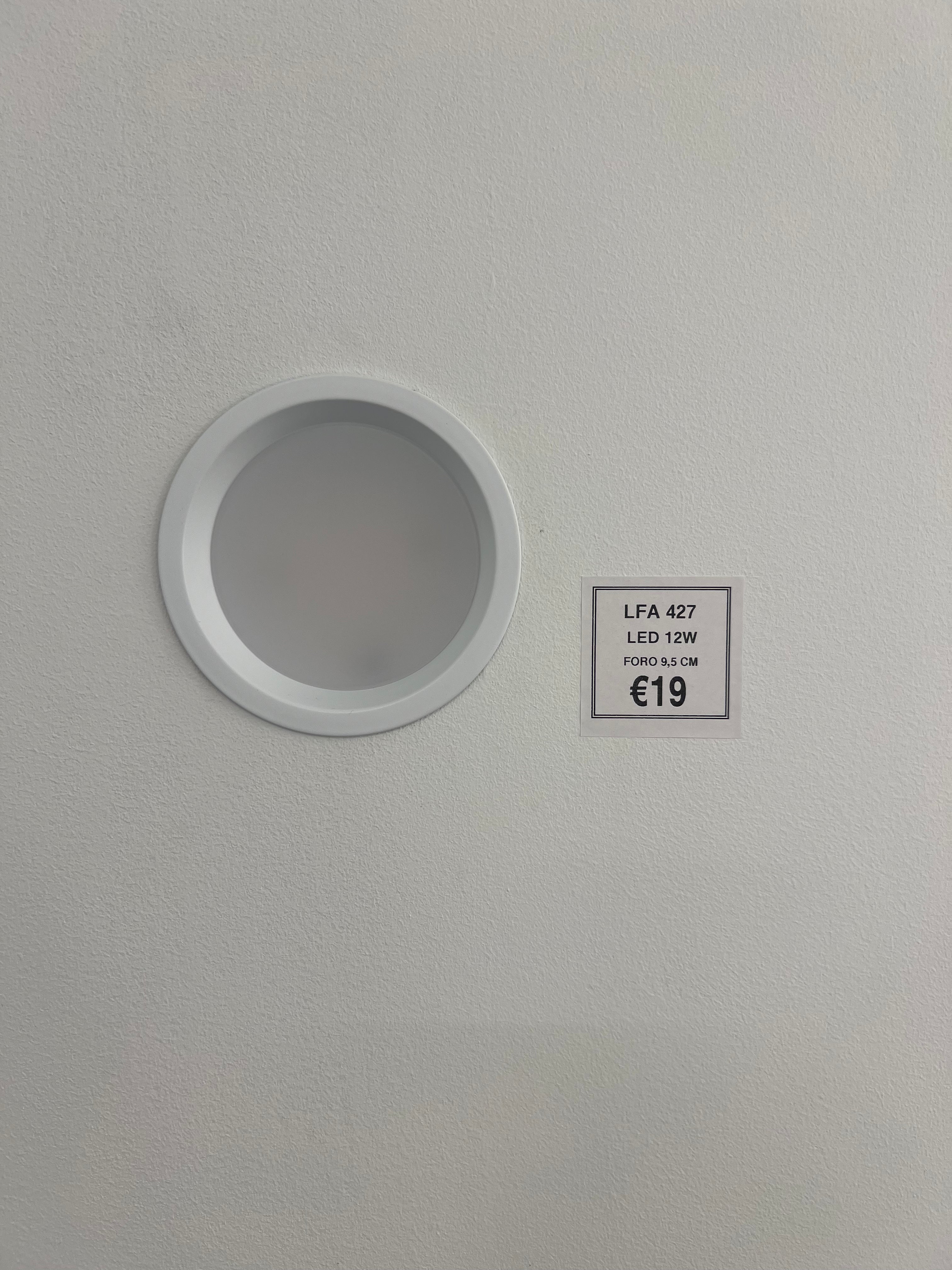 Faretto incasso led tondo arretrato