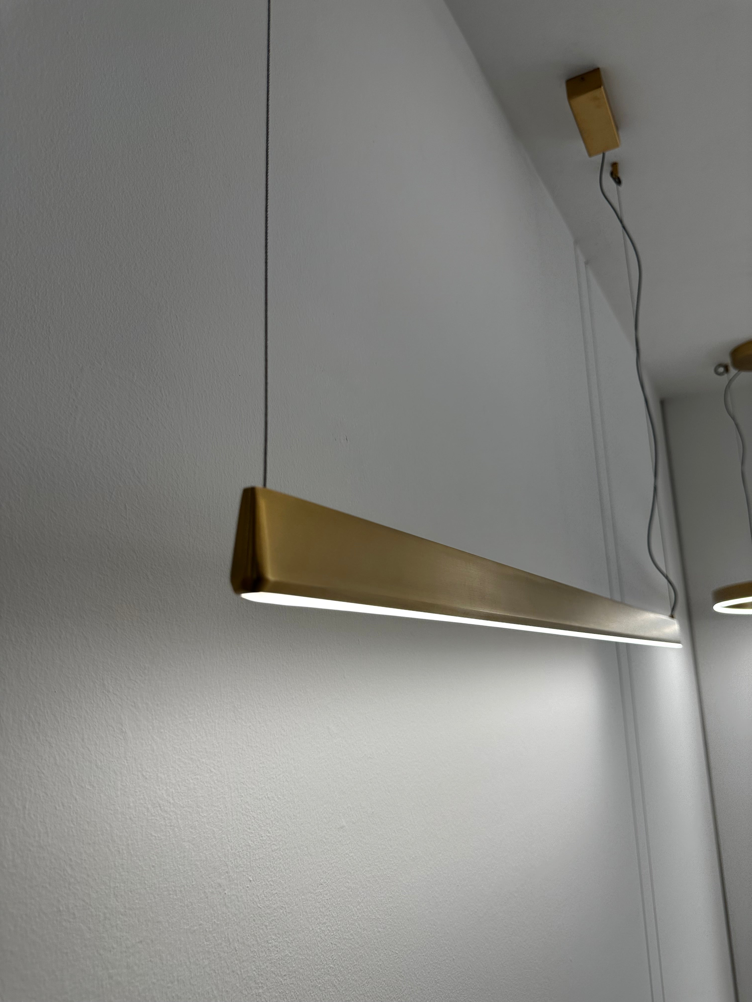 Sospensione Blade lineare - Oro