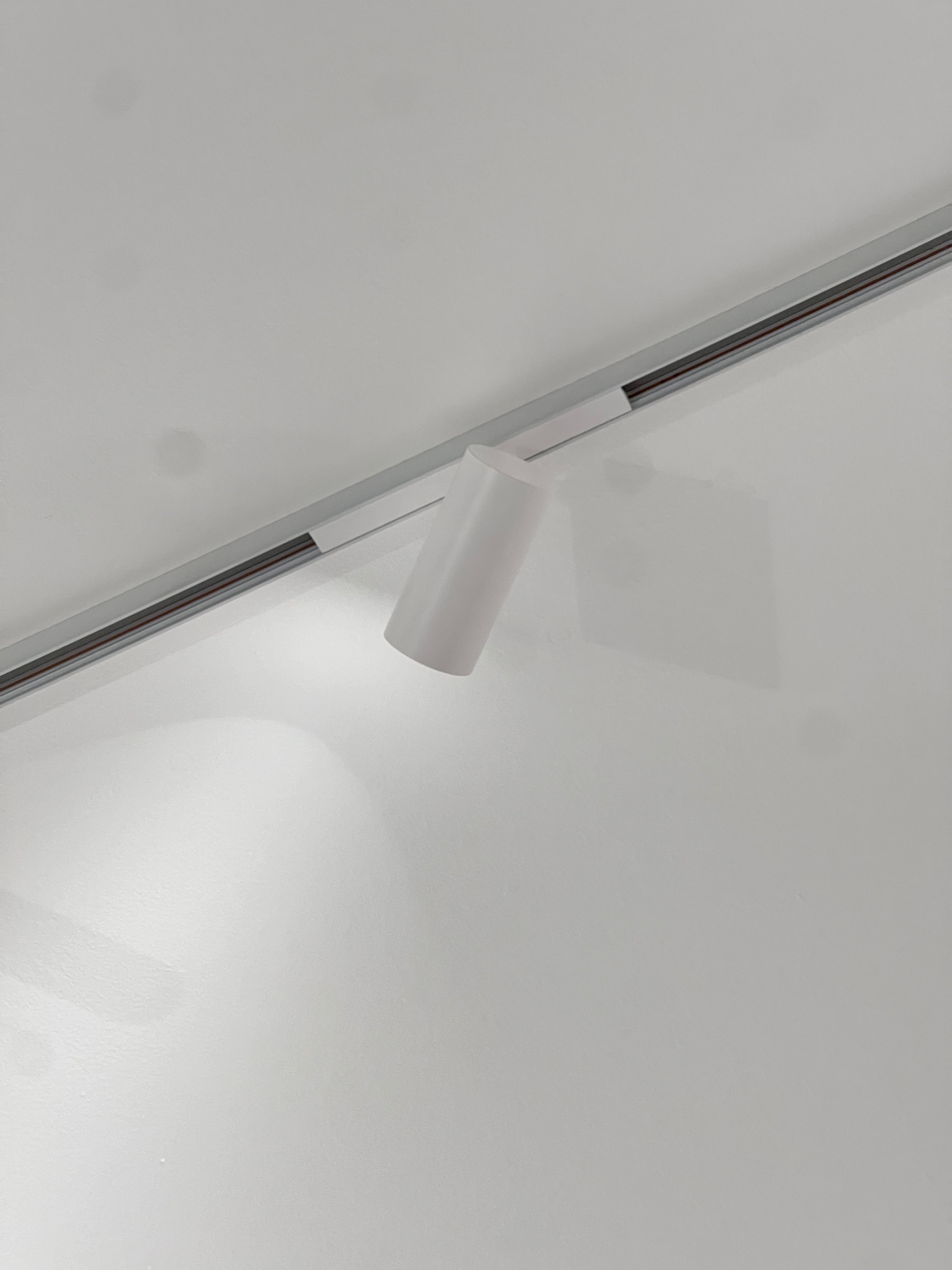 Sistema Karma - Spot orientabile 7W - Bianco