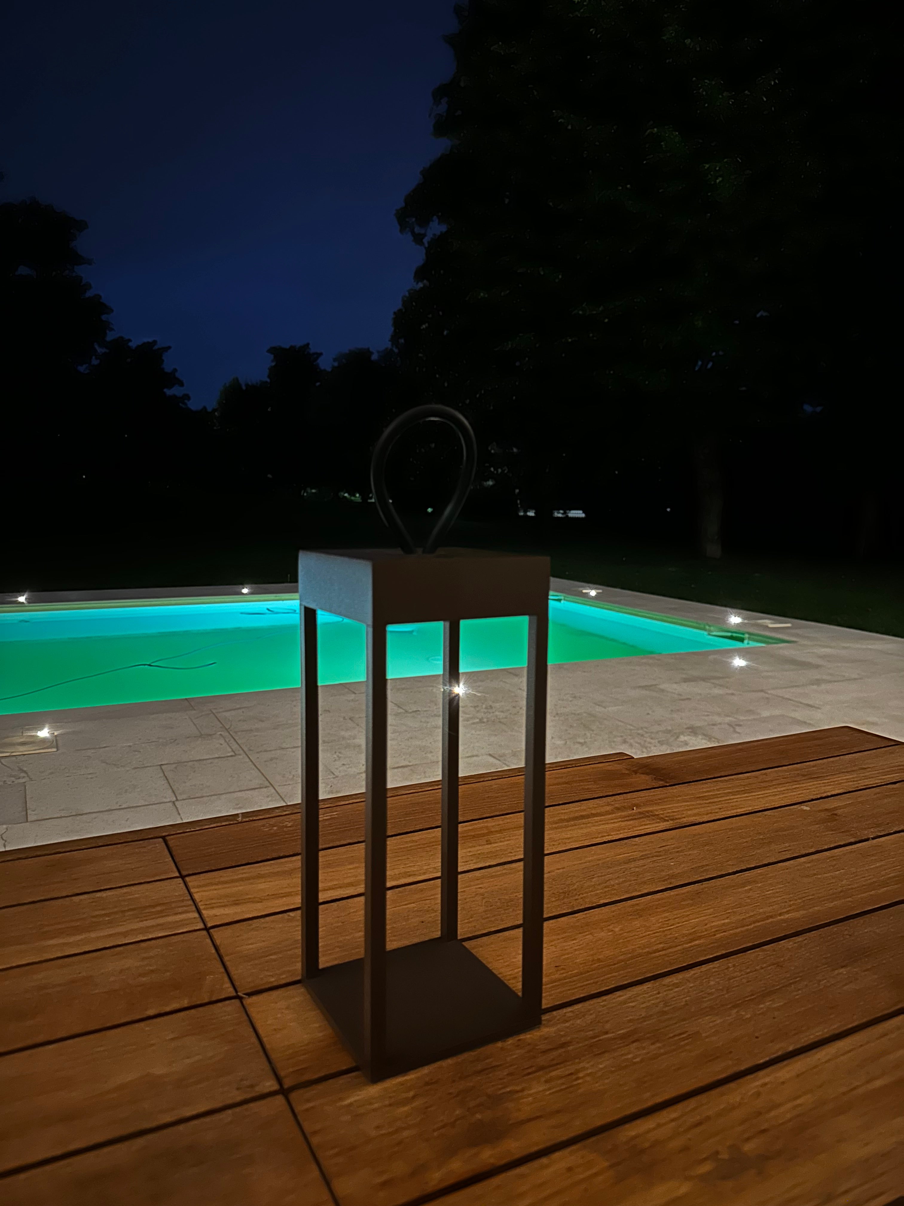 Twigga - Lampada ricaricabile Corten