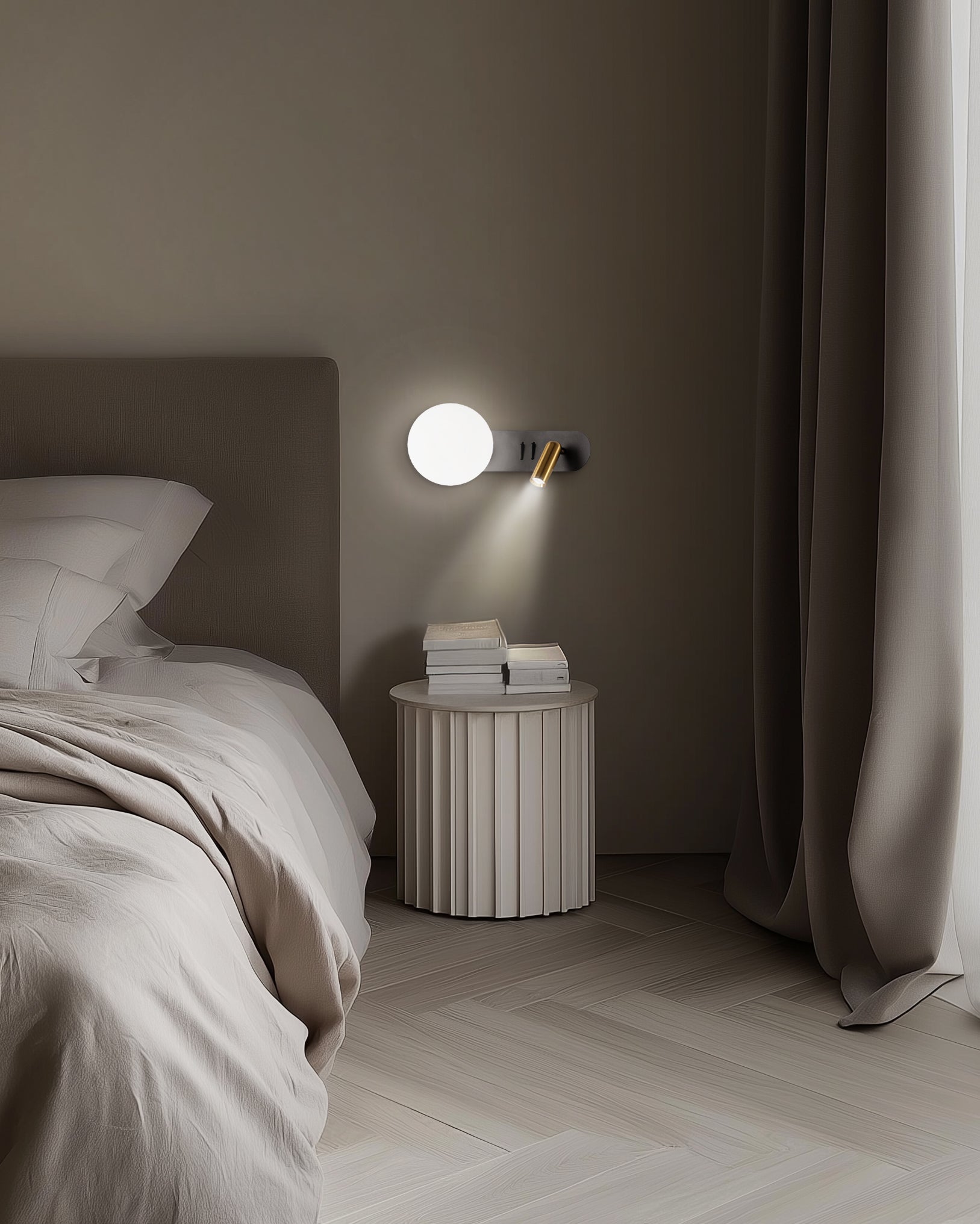 Applique Brass - Nero e ottone