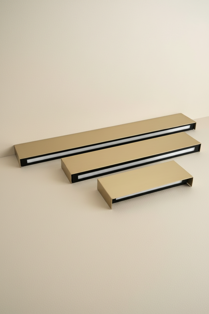 Applique Ares - Oro Satinato
