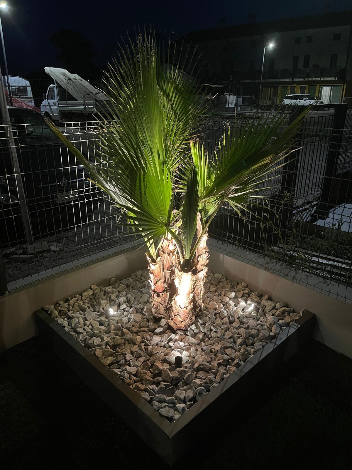 Faretto su picchetto Chack - Corten