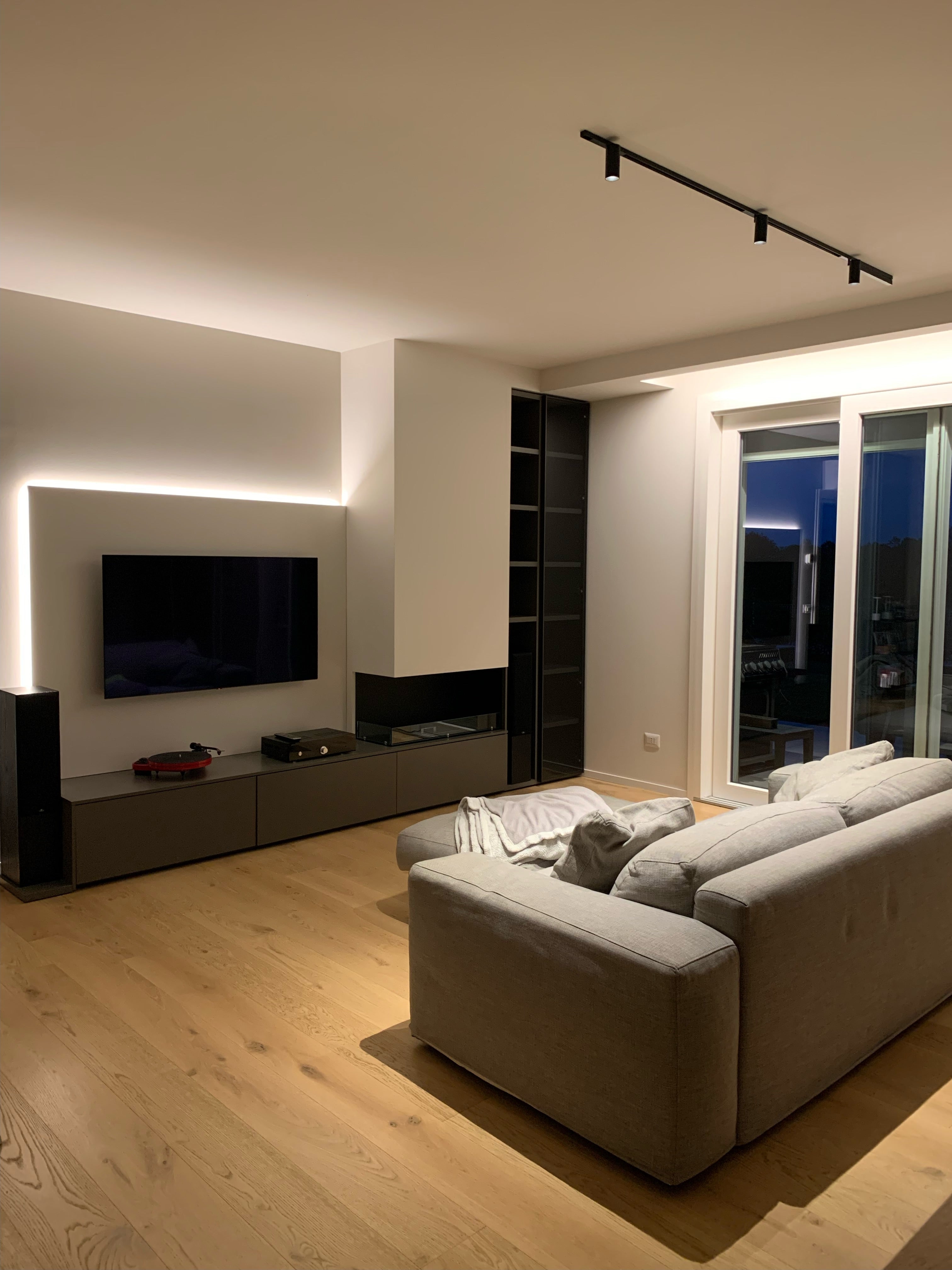 Sistema Karma- Alimentatore a bordo binario 150W - Nero