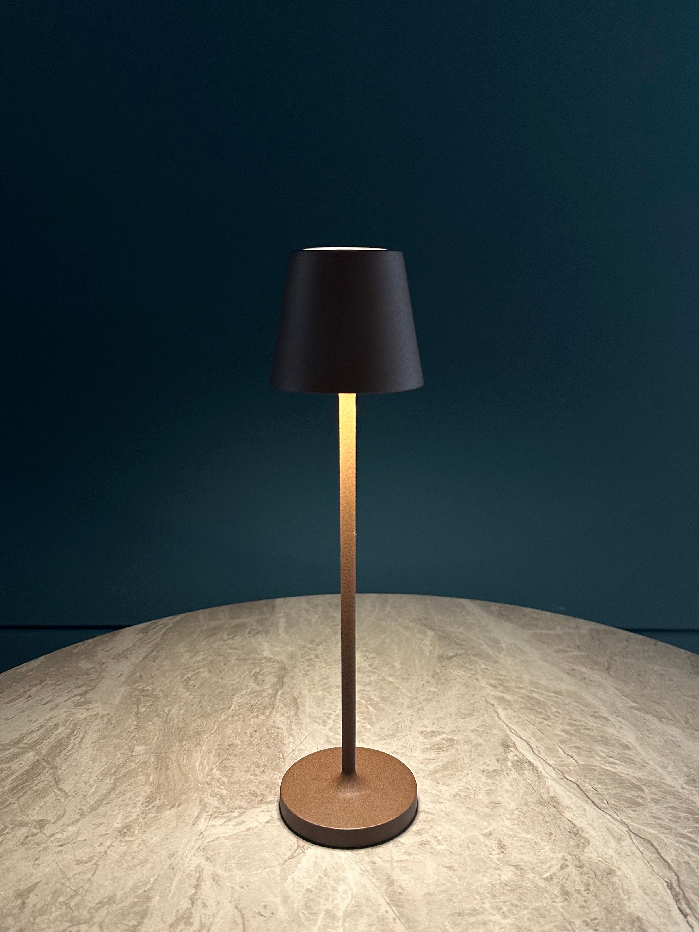 Kelly Mini - Lampada ricaricabile Corten