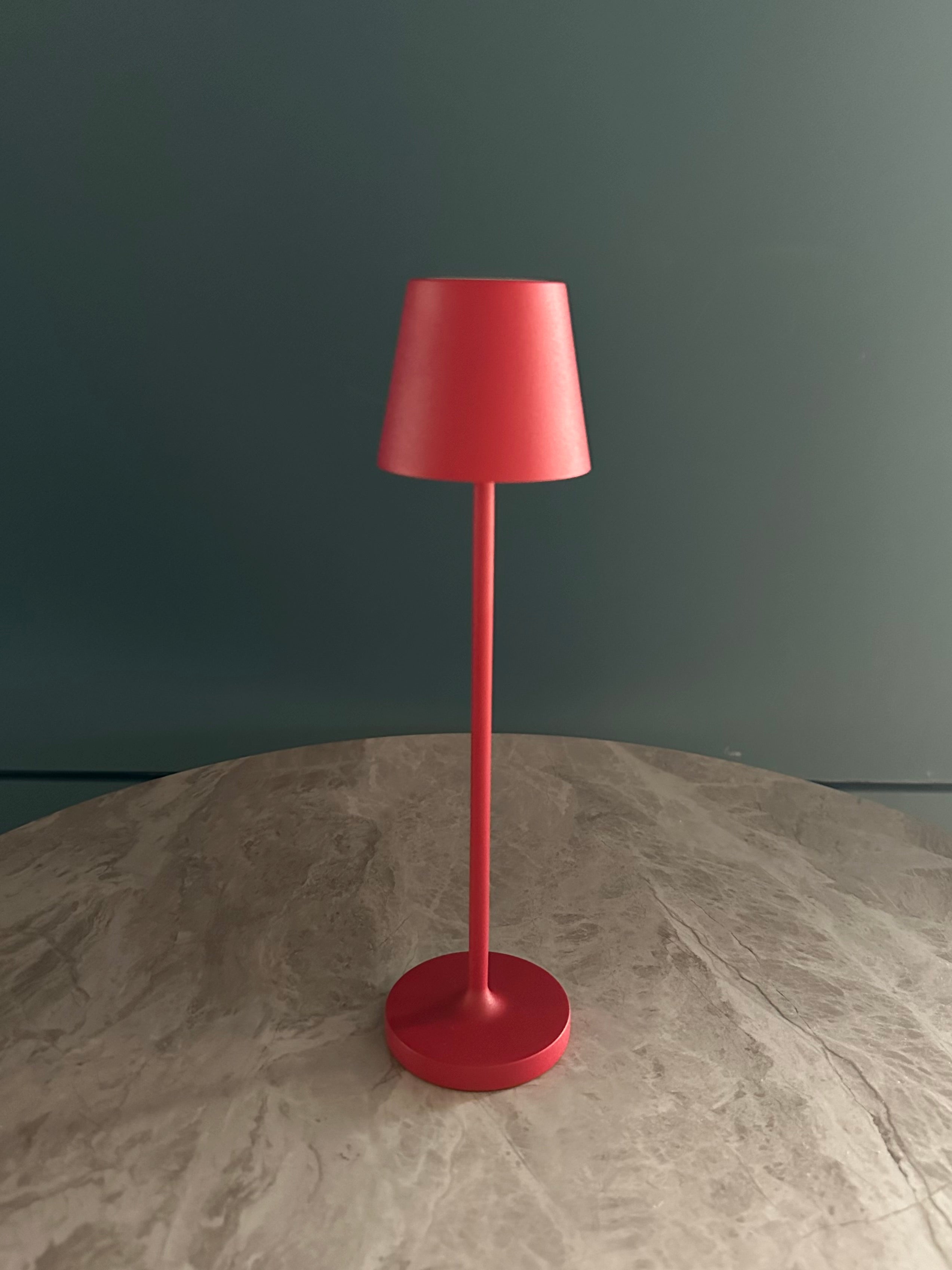 Kelly Mini - Lampada ricaricabile Rosso