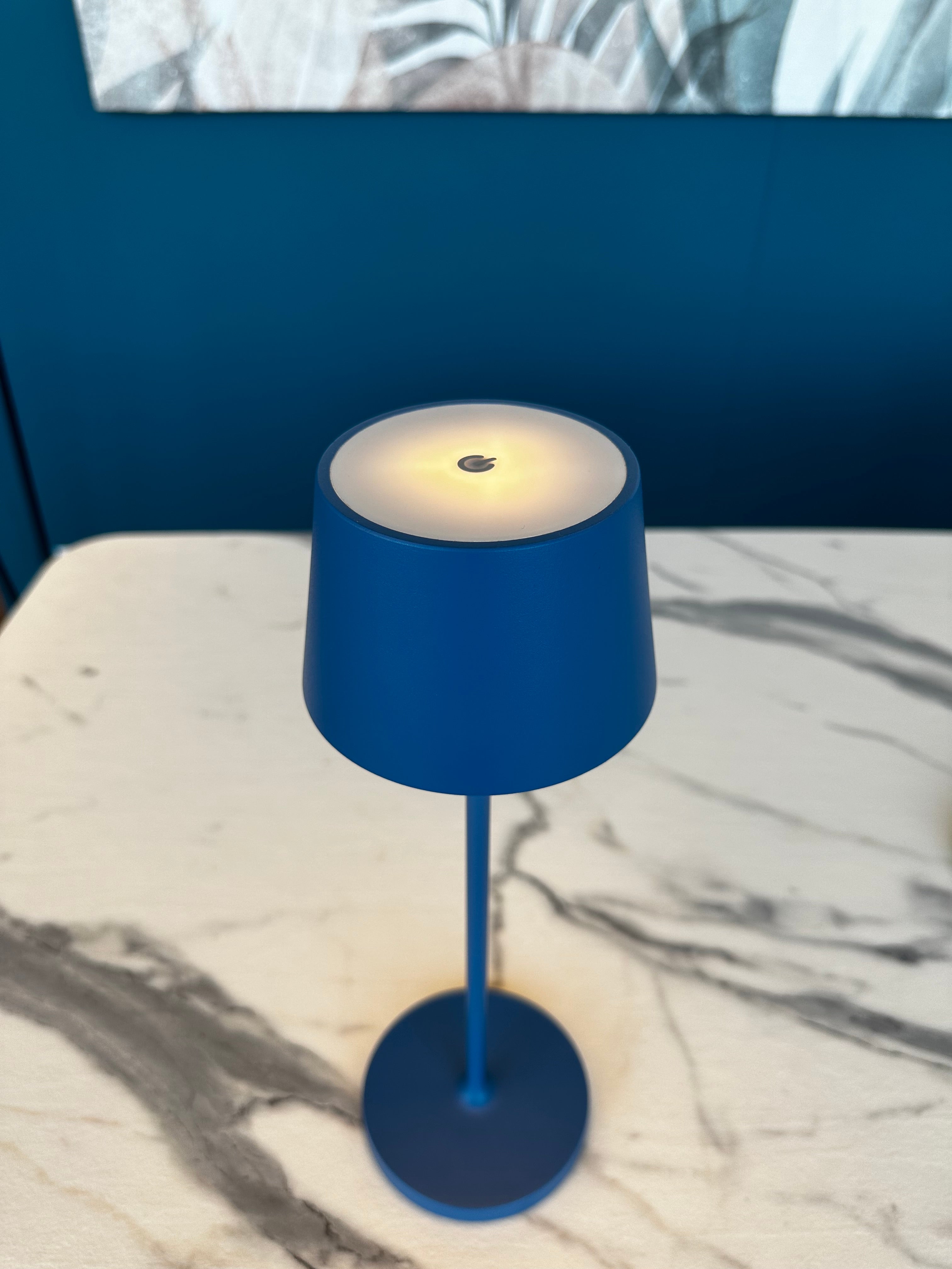 Kelly - Lampada ricaricabile Blu